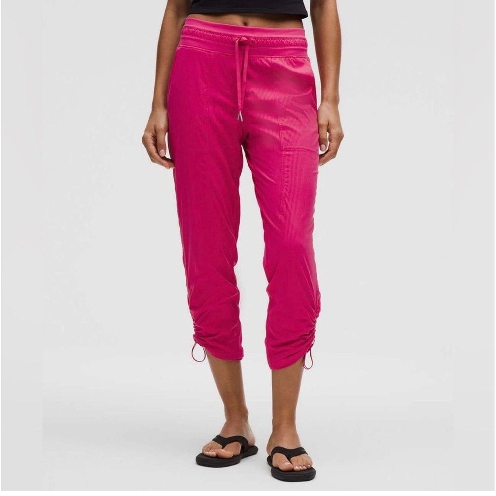 Lululemon Dance Studio Cropped Pants Women 0 Pink Raspberry Coulis New